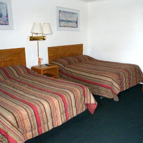 Economy Inn Cadillac Bilik gambar